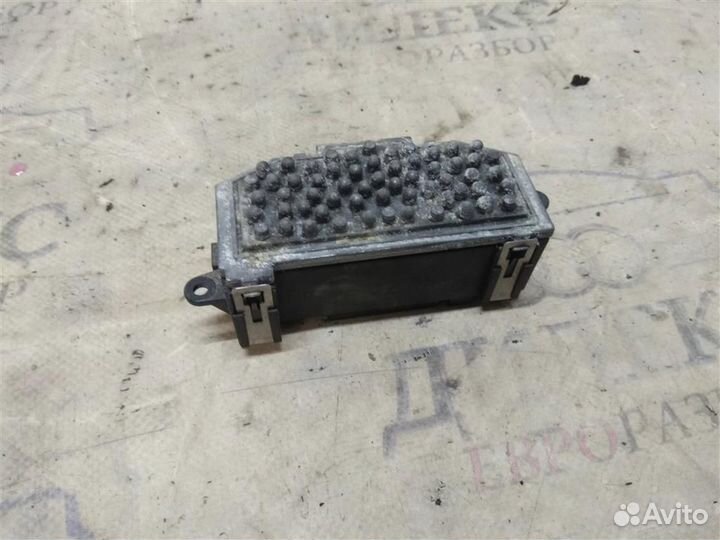 Резистор отопителя Audi A4 (B8) 2007-2015