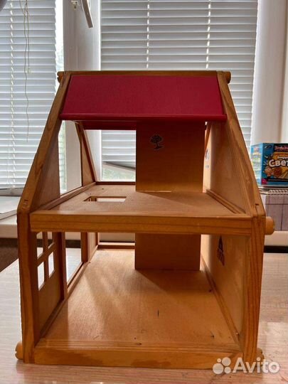 Детский деревянный домик