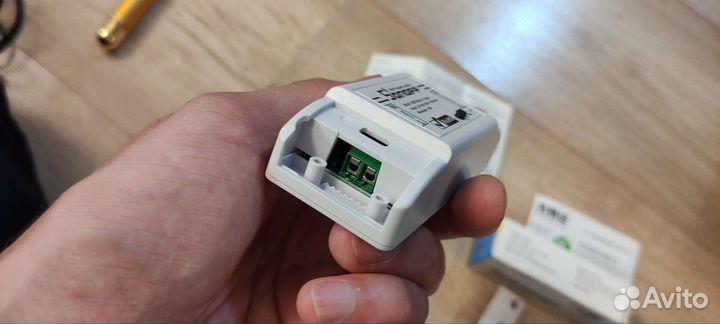 Умное реле WiFi Sonoff Basic
