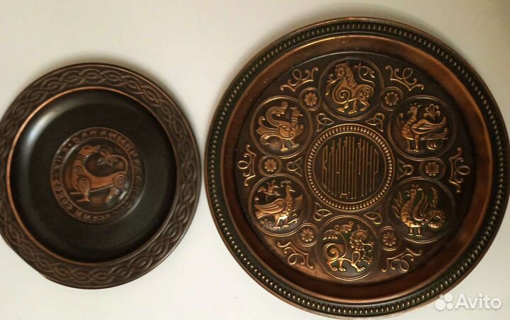 Настенные медные тарелки