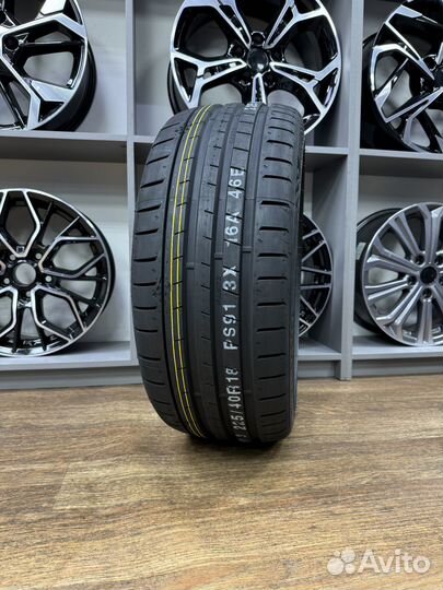 Kumho Ecsta PS91 275/30 R19 96Y