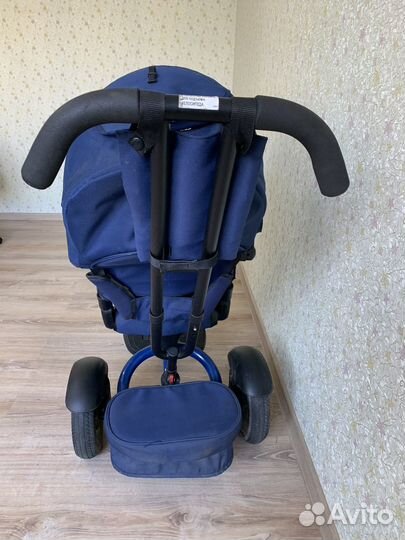 Трехколесный велосипед