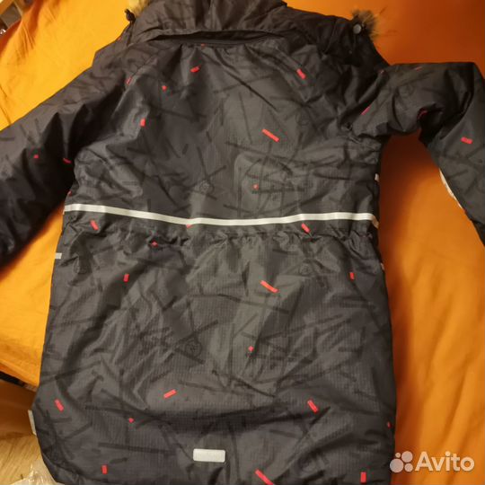 Зимняя куртка парка для мальчика 146-152