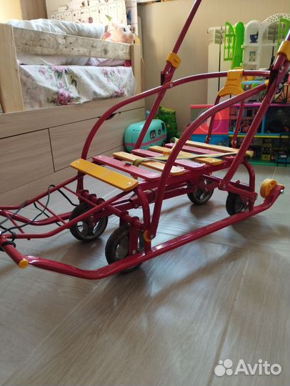 Детские санки с колесами