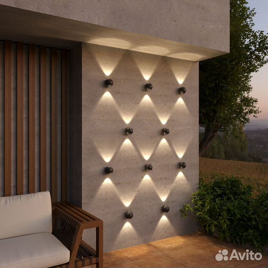 Светильник настенный светодиодный черный новый