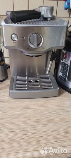 Кофеварка рожковая bork