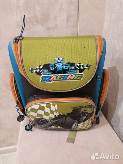 Рюкзак школьный для мальчика ортопедический