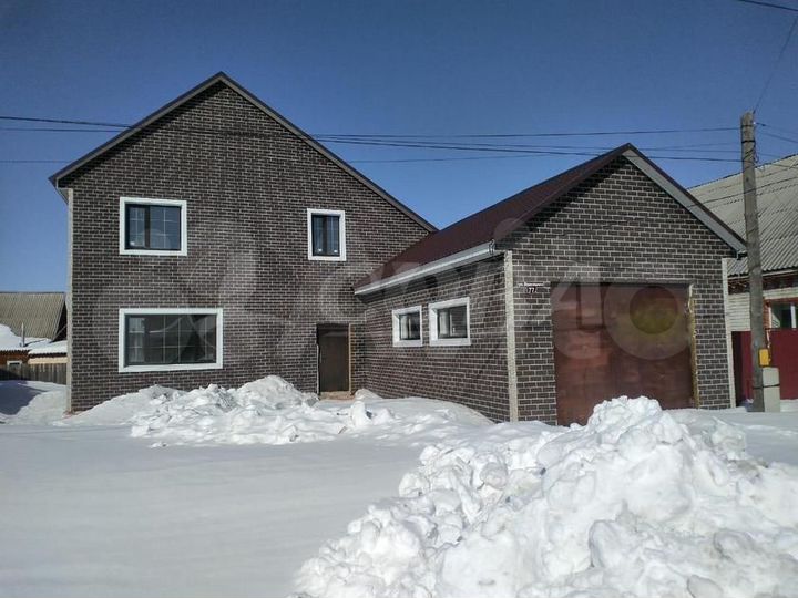 Дом 268,6 м² на участке 4 сот.