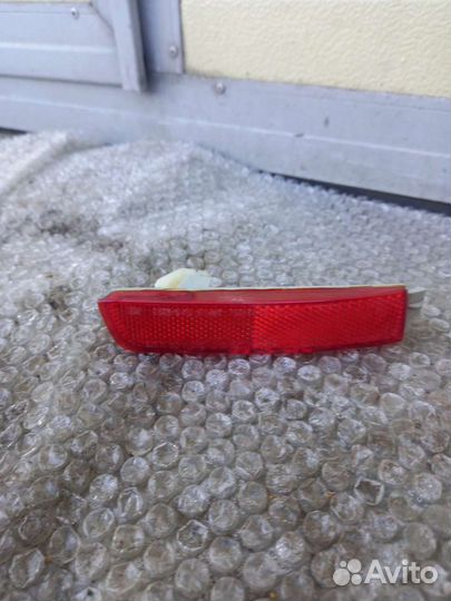 Ниссан жук катафоты заднего бампера