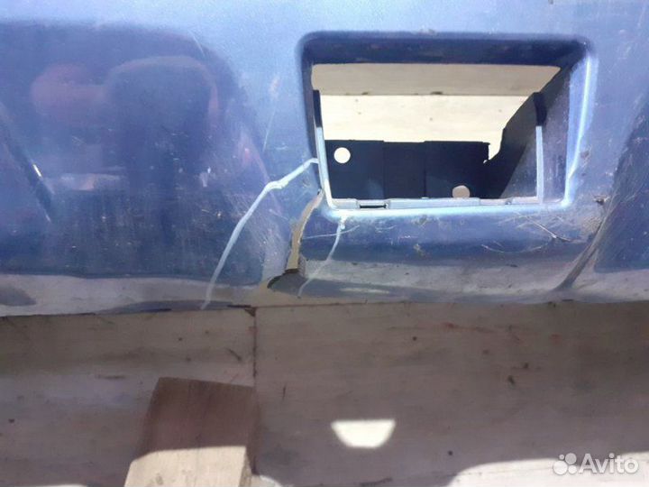 Бампер задний Subaru