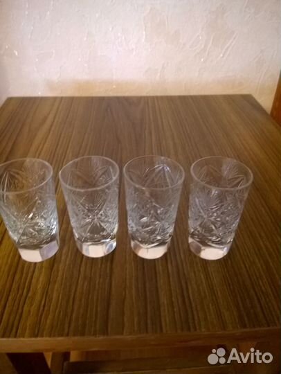Рюмки из хрусталя