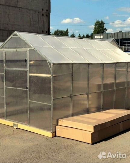 Теплица из поликарбоната