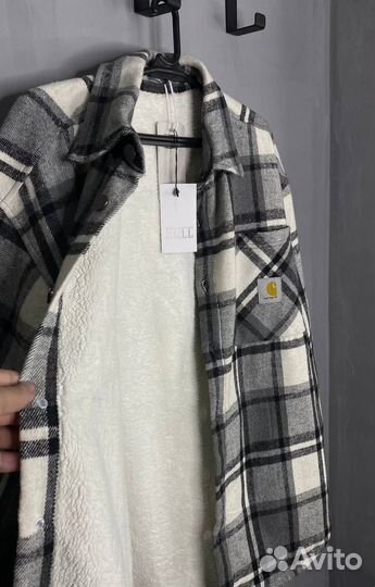 Легкость весны: выбери куртку или рубашку