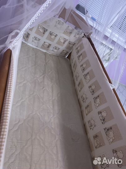 Детская кроватка