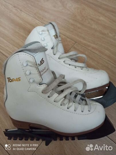 Фигурные коньки graf