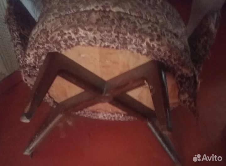 Кресло старинное