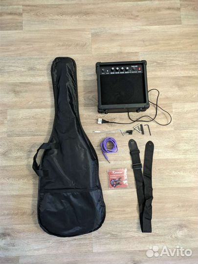 Электрогитара с усилителем