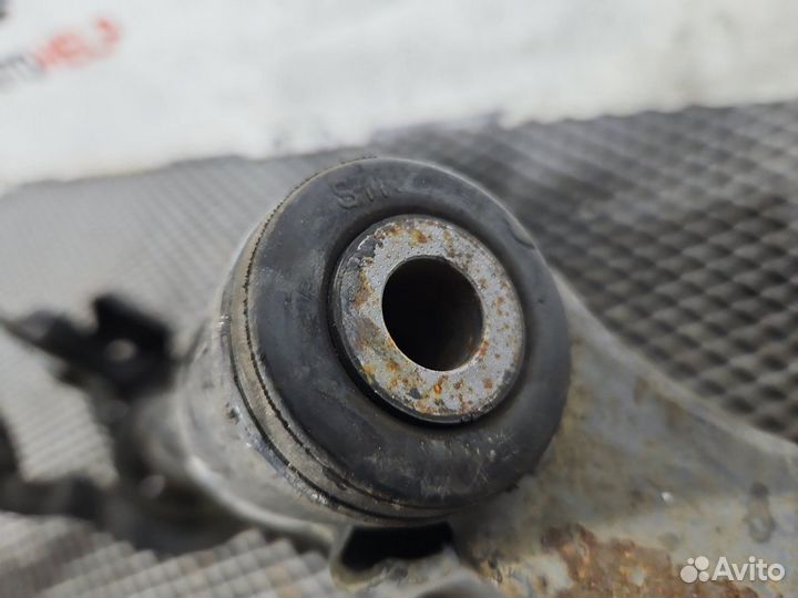 Рычаг передний левый Honda Cr-V RE4 K24A 2009