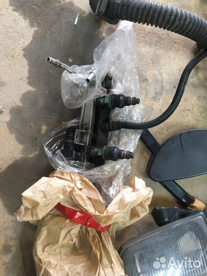 Коса моторная BMW E39 в сборе с рампой и форсункам