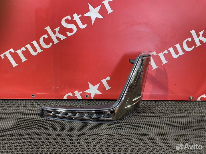 Повторитель поворота левый Renault T