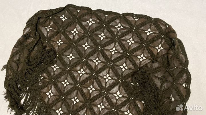 Платок шаль из кожи в стиле бохо