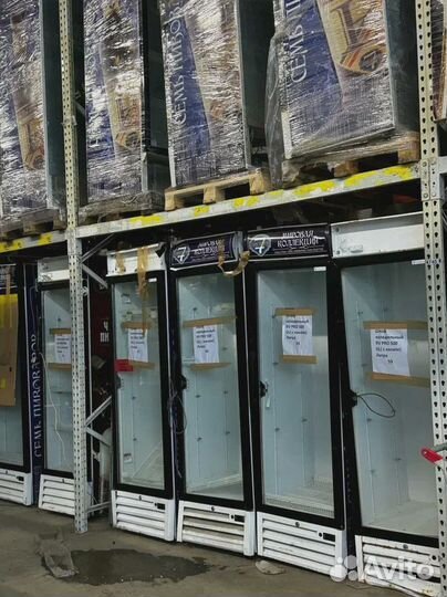 Холодильный шкаф под напитки Helkama RV PRO 500