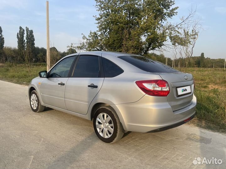 LADA Granta 1.6 МТ, 2016, 131 000 км