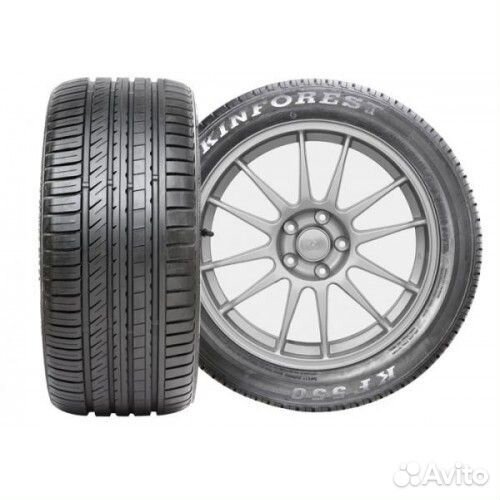 Kinforest KF550-UHP 215/55 R17