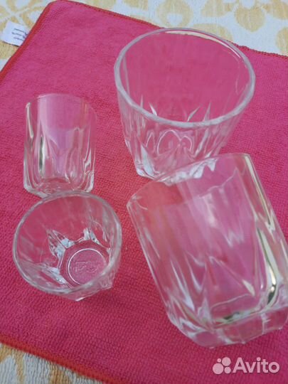 Стаканы (50 и 150 г)