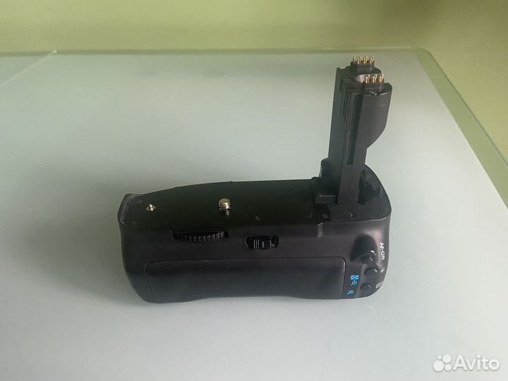 Батарейный блок canon 7d