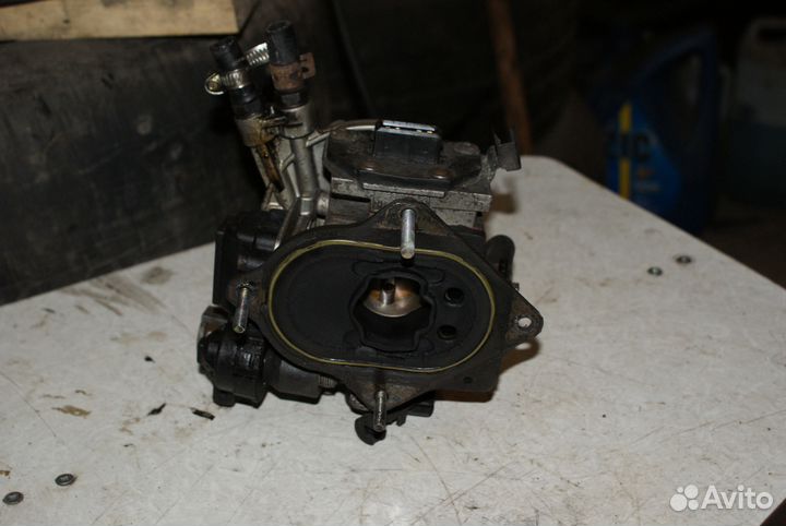 Моновпрыск Volkswagen Passat B4 Фольксваген Пассат