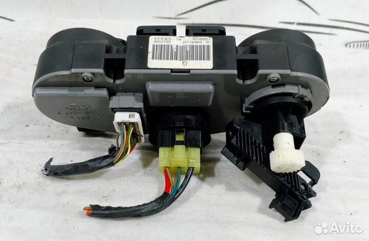 Блок управления печкой Kia Rio