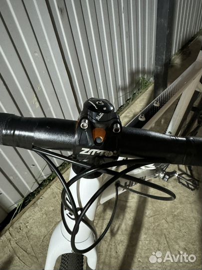 Продаю велосипед гравийный / шоссейный