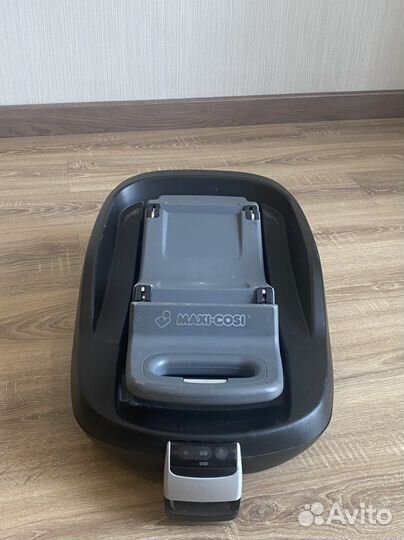 Maxi-Cosi Family Fix- база Isofix