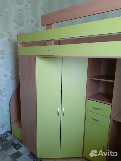 Продам детскую кровать-чердак мийа