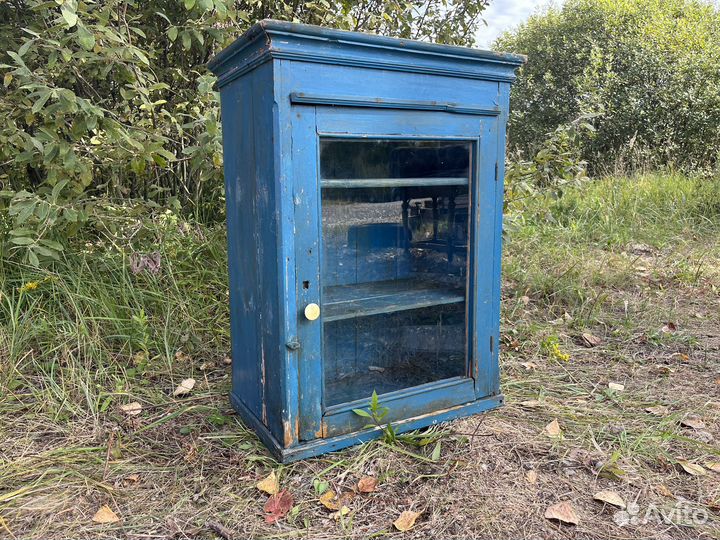 Ящик настенный старинный