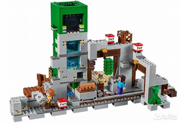 Конструктор Майнкрафт Пещера Крипера 852 дет