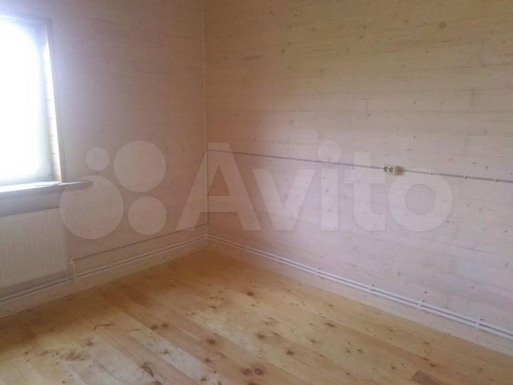 Дом 155 м² на участке 5 сот.