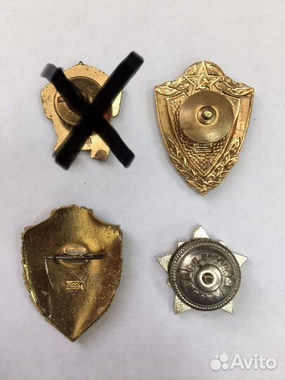 Знаки отличник советской армии и классность