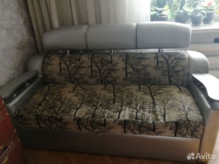 Угловой диван бу