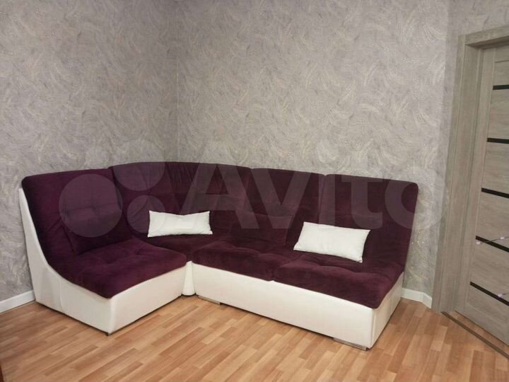 2-к. квартира, 64 м², 8/8 эт.