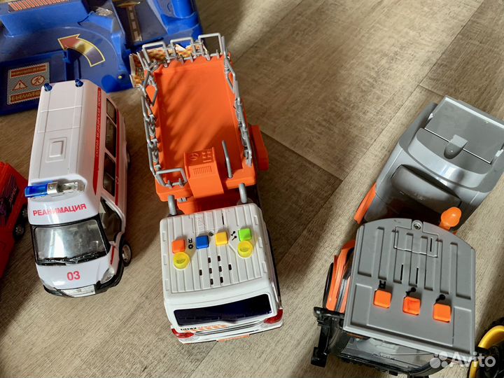 Машинки и парковка