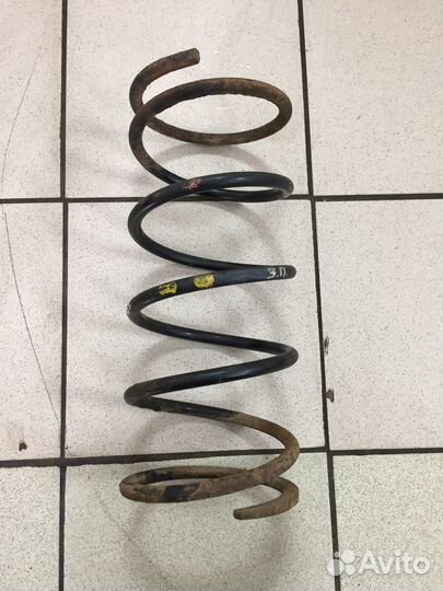 Пружины задние Mitsubishi Montero Sport 1