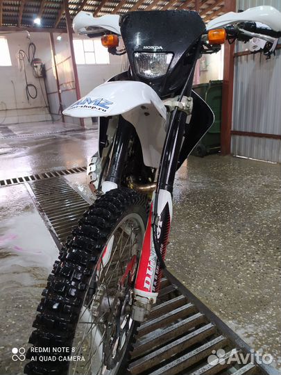 Honda CRM250 AR