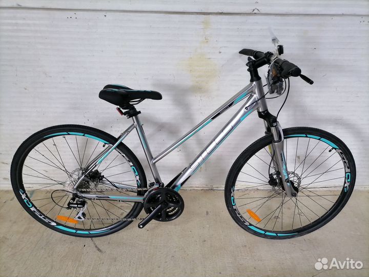 Велосипед женский 28д. Stels Cross 150 Lady хром