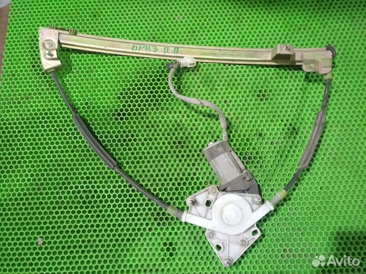 Стеклоподъемник передний правый Lifan Breez 520