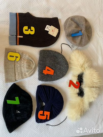 Шапка Weekend Max Mara, Uniqlo, TJ collection