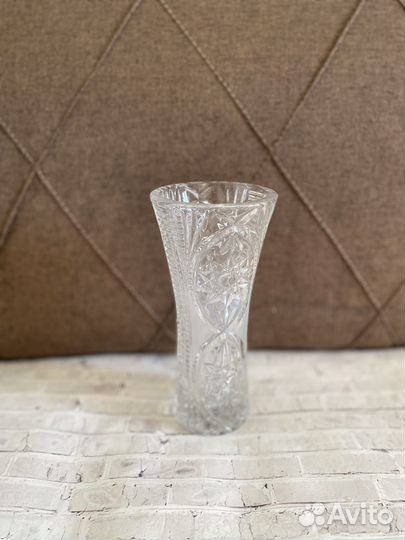 Хрустальная ваза