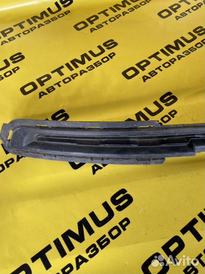 Верхняя решетка радиатора Chevrolet Cobalt