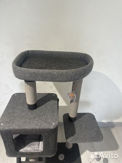 Домик для кошки с когтеточкой